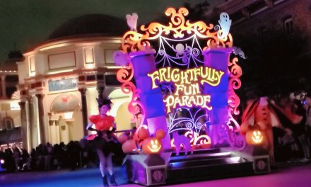 WATCH: Disney’s Frightfully Fun Parade scares up the fun for Oogie Boogie Bash 2021