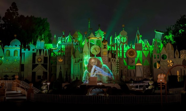 WATCH: Nightly ENCANTO projection show brings fun musical moment to Disneyland