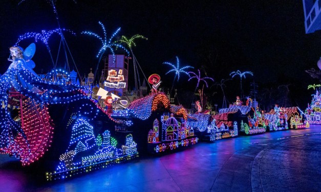 WATCH: First look at new finale float for Main Street Electrical Parade at Disneyland