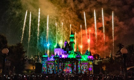 DETAILS: World of Color – Season of Light returning with familiar roster of Disneyland Resort holiday offerings for 2022 season