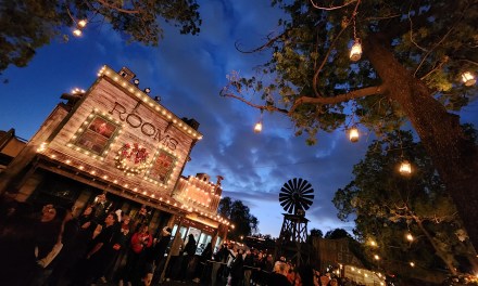 GUIDE: ‘Snow and Glow’ is a lovely kiss good night during the 2023 season at Knott’s Merry Farm