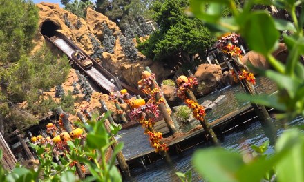 GUIDE: Halloween Hootenanny log ride at Knott’s for Fall 2024