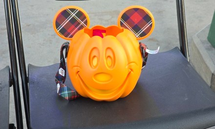 HOW TO: Reserved spots at 2024 Oogie Boogie Bash for Frightfully Fun Parade