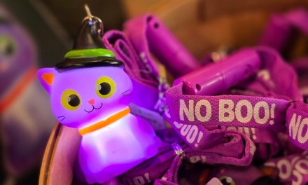 GUIDE: No-Boo Necklaces for scare immunity at 2024 Knott’s Scary Farm