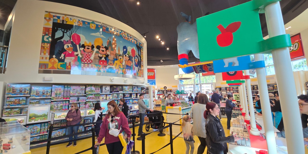 LEGO Store in Downtown Disney completes 2024 interior refresh