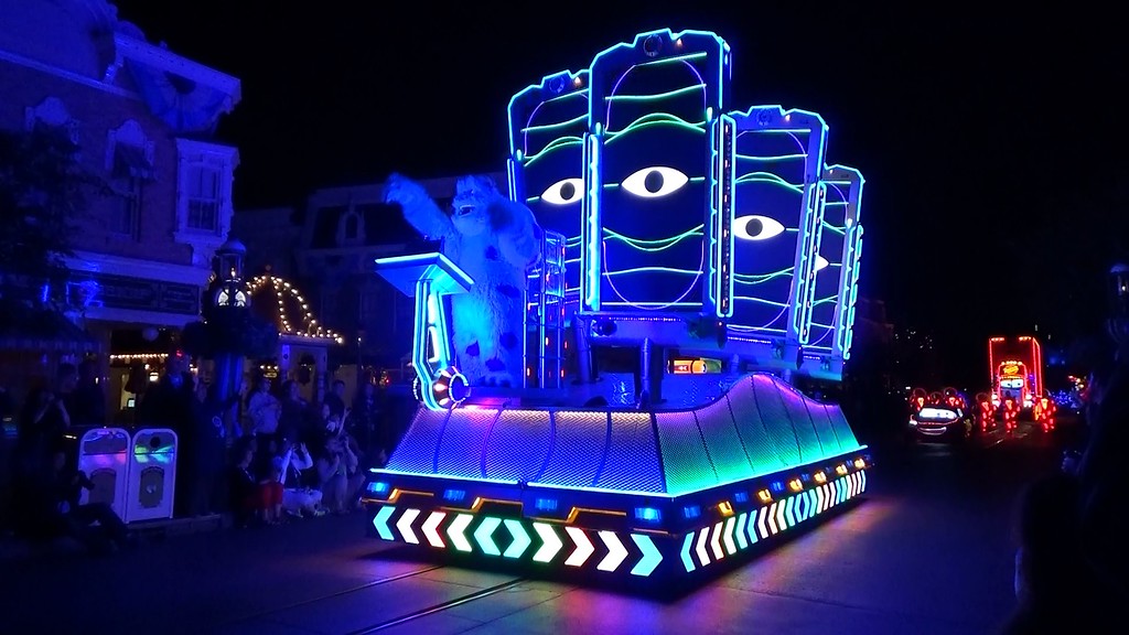Paint the Night and other older offerings returning for #Disneyland70