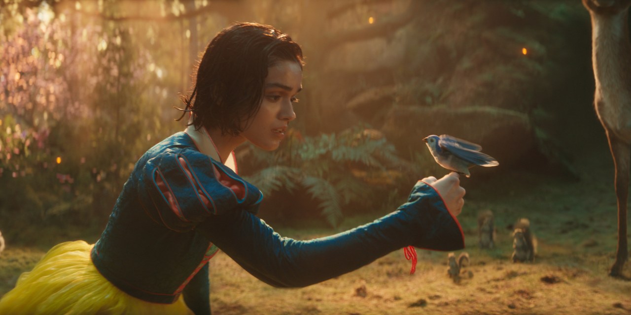 SNOW WHITE early screenings, fan events, special extras at El Capitan Theater