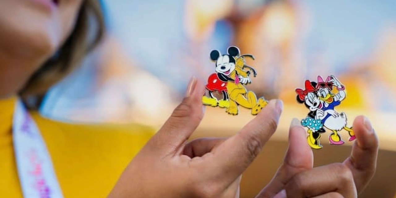 DETAILS: Magic Key 2025 Souvenir Pin Giveaway and Photo Op at Disneyland