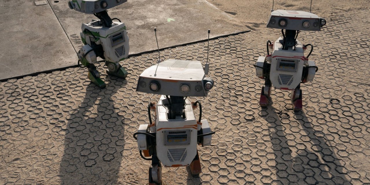 Roaming BDX droids embarking on Disney Parks world tour