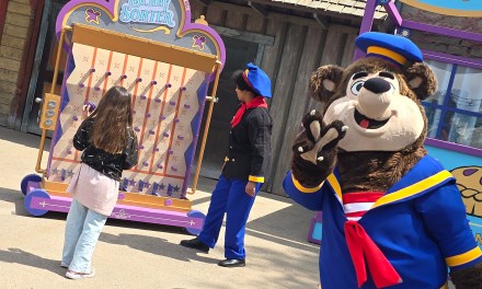 GUIDE: Boysen Bear’s Pie Kitchen Games at 2025 Knott’s Boysenberry Festival