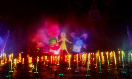 GUIDE: World of Color Happiness! during #Disneyland70