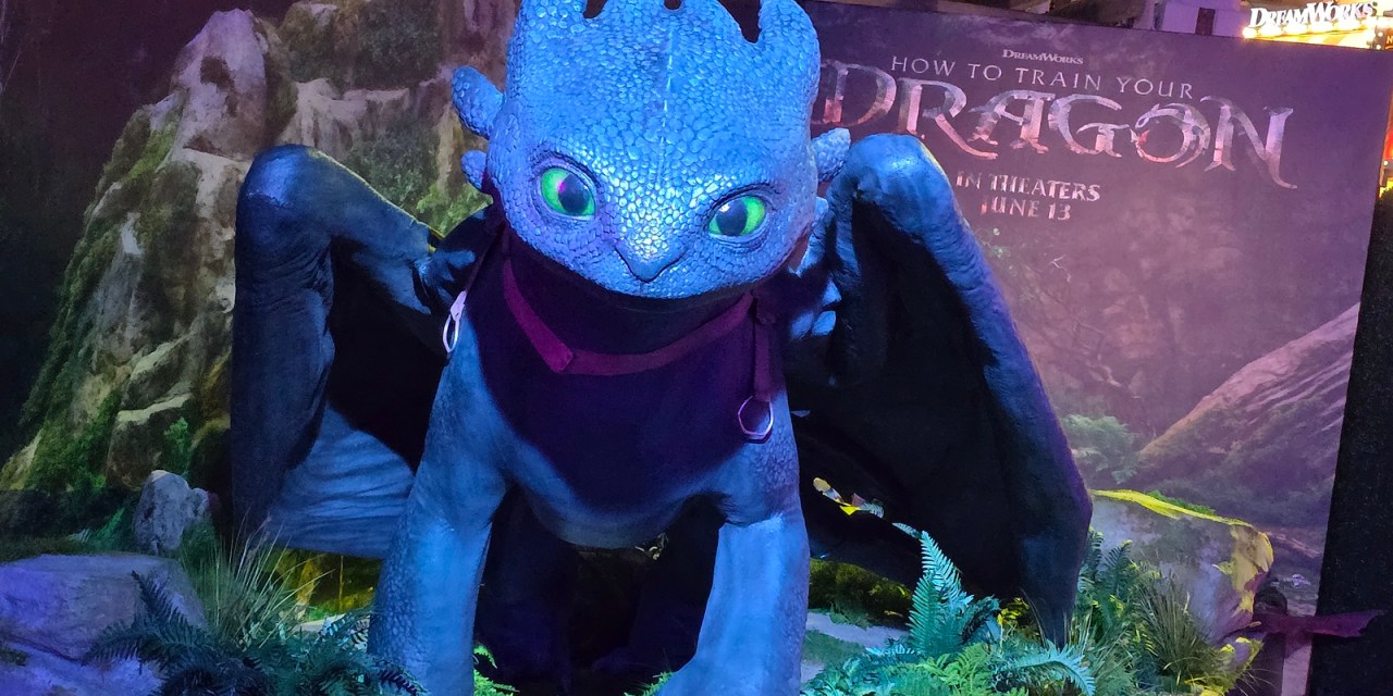 GUIDE: Everything HOW TO TRAIN YOUR DRAGON at Universal Mega Movie Summer