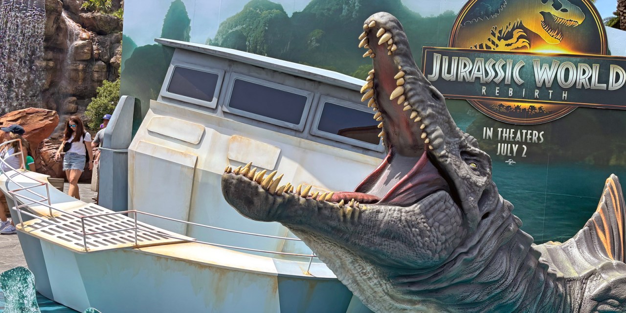 GUIDE: Everything JURASSIC WORLD for Universal Mega Movie Summer