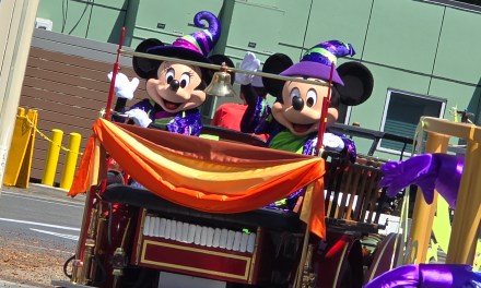 GUIDE: Mickey and Friends Halloween Cavalcade 2025 at Disneyland