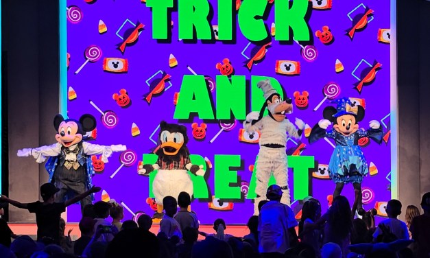 GUIDE: Mickey’s Trick and Treat show at 2025 Halloween Time