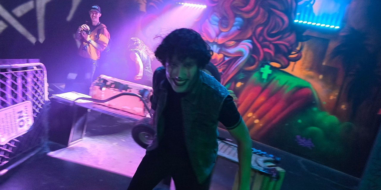 REVIEW: Fright Fest 2025 maze/house rankings at Magic Mountain