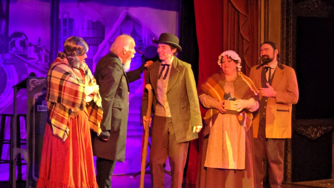 GUIDE: A Calico Christmas Carol at 2025 Knott's Merry Farm