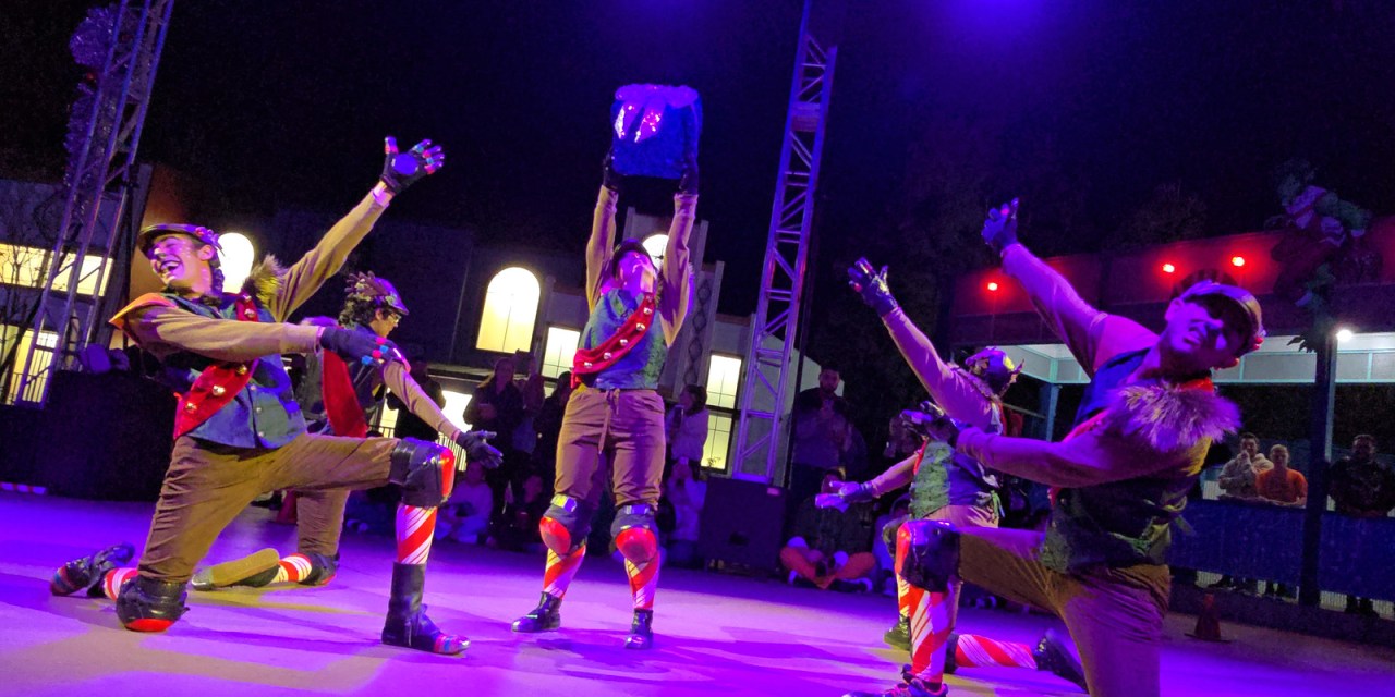 GUIDE: Reindeer Dash at 2025 Magic Mountain’s Holiday in the Park