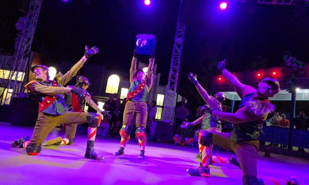 GUIDE: Reindeer Dash at 2025 Magic Mountain’s Holiday in the Park