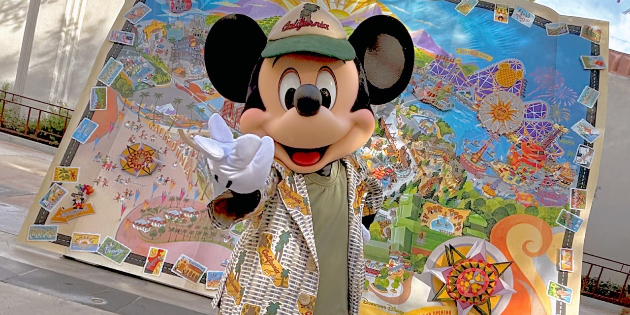 GUIDE: DCA 25th Anniversary Celebration event, free postcard magnets, photo-ops