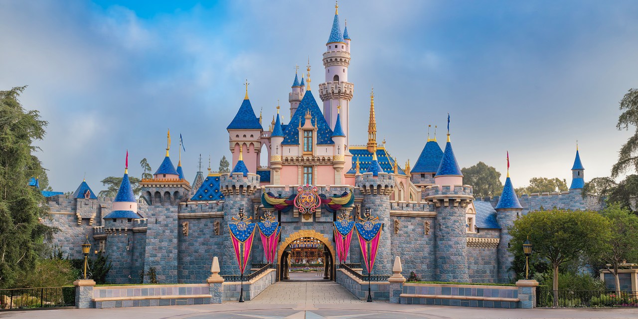 D23 Perk! Save 5% on select Disneyland Park Hopper + Lightning Lane through 2026