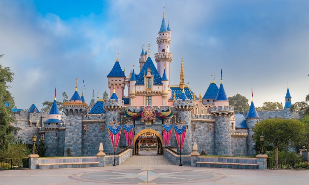 D23 Perk! Save 5% on select Disneyland Park Hopper + Lightning Lane through 2026