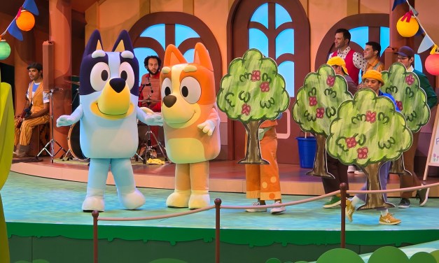 FULL GUIDE: Everything BLUEY at Disneyland — shows, food, and more