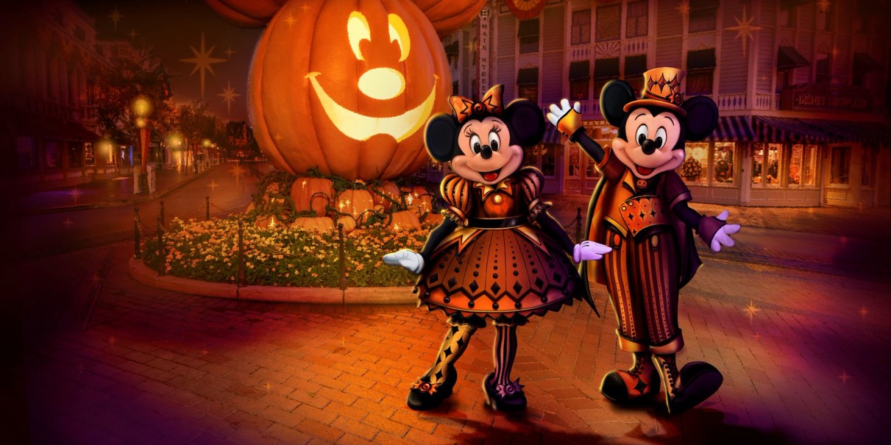 FIRST LOOK: Mickey and Minnie 2026 outfits for Disneyland Halloween Time