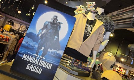 MERCH RUN: What’s in store for MANDALORIAN AND GROGU at Disneyland