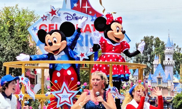 GUIDE: Disney Celebrates America Cavalcade at Disneyland