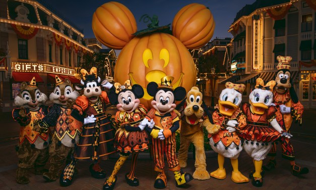 FIRST LOOK: New Halloween Time 2026 outfits for Mickey & Friends at Disneyland