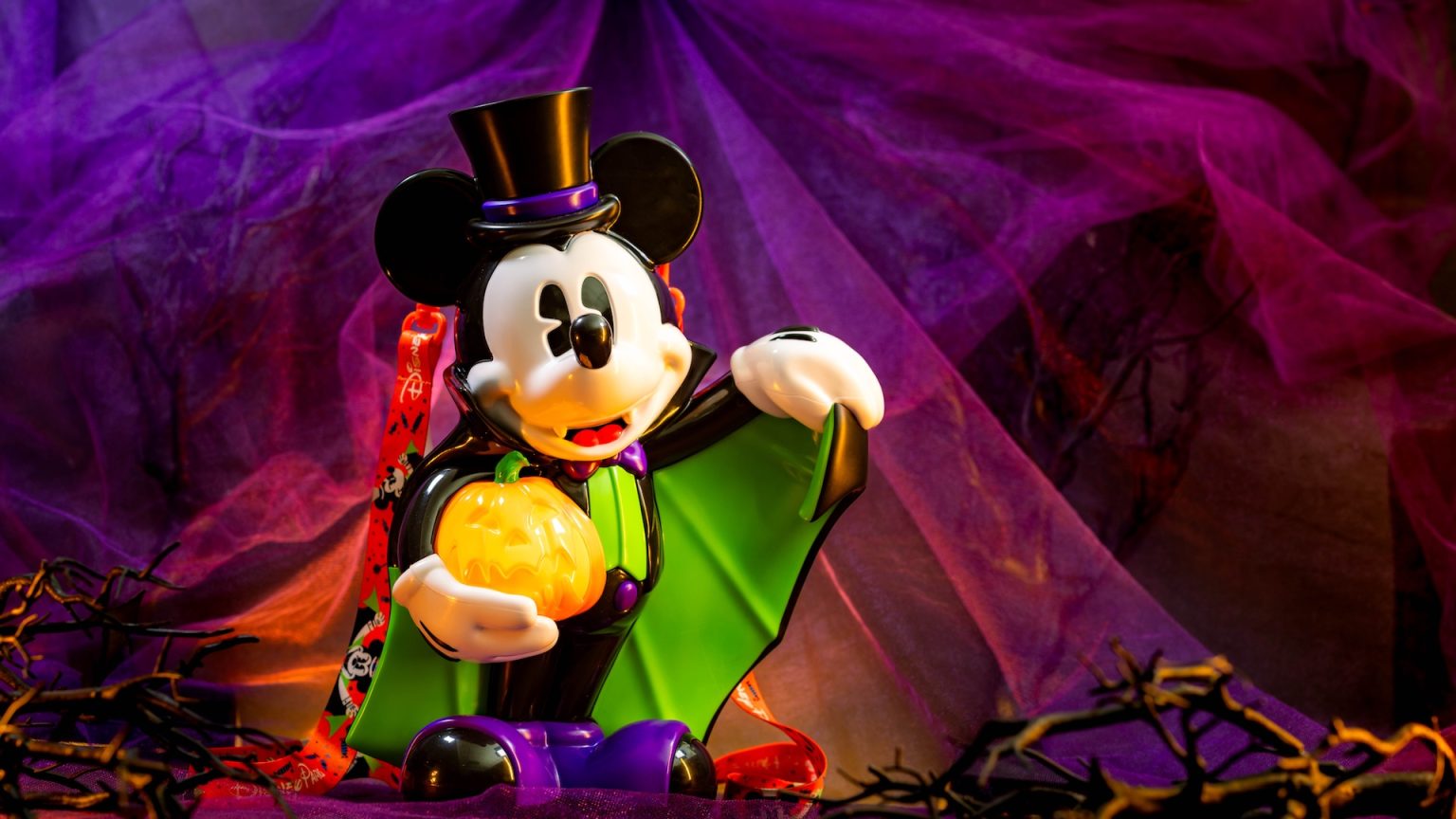 GUIDE: All Disneyland 2026 Halloween novelty items (with prices