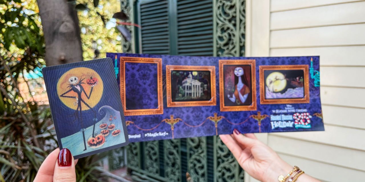 Magic Key Perk! Haunted Mansion Holiday 2026 Lenticular Cardd, weekly freebies